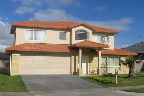 Photo of property in 29 Walter Haddrell Crescent, Flat Bush, Auckland, 2016