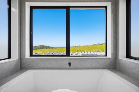 Photo of property in 57 Matangi View Drive, Orewa, 0931