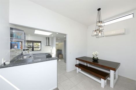 Photo of property in 1/84 Cutts Road, Russley, Christchurch, 8042