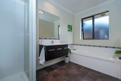 Photo of property in 7 Fredrica Lane, Heathcote Valley, Christchurch, 8022