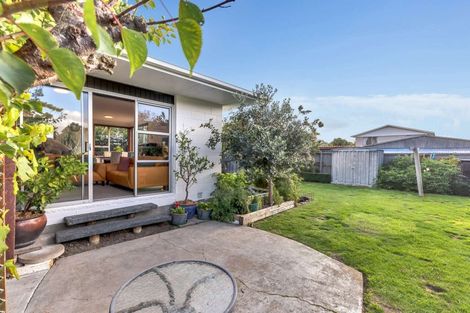 Photo of property in 52 Wesley Street, Kaiapoi, 7630