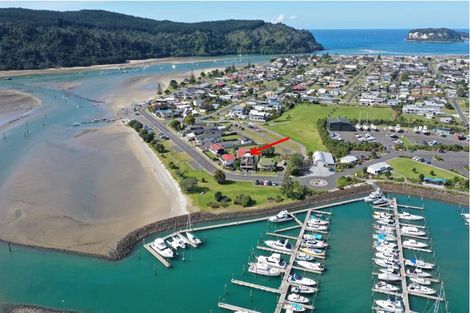 Photo of property in 613b Beach Road, Whangamata, 3620