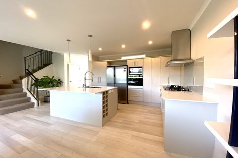 Photo of property in 5 Louis Braille Lane, Flat Bush, Auckland, 2019