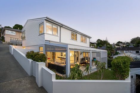 Photo of property in 103a Kowhai Road, Mairangi Bay, Auckland, 0630