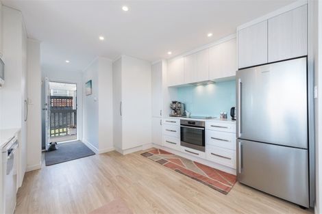 Photo of property in 74 Sylvan Crescent, Te Atatu South, Auckland, 0610