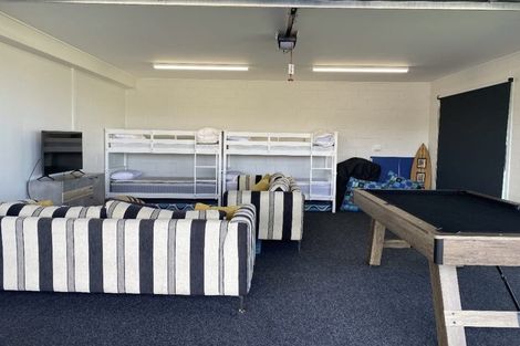 Photo of property in 2 Blue Moon Rise, Langs Beach, 0582