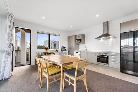 Photo of property in 260 Hobsonville Point Road, Hobsonville, Auckland, 0616