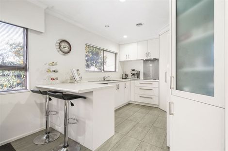 Photo of property in 33 Glen Lynne Avenue, Queenwood, Hamilton, 3210