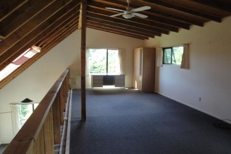 Photo of property in 2 Moss Lane, Raumati Beach, Paraparaumu, 5032