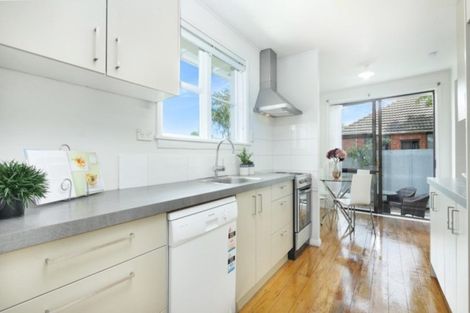 Photo of property in 3 Bateman Avenue, Bryndwr, Christchurch, 8053