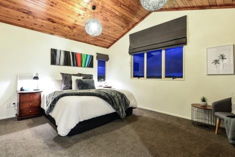 Photo of property in 28 Greenfield Drive, Western Heights, Hamilton, 3200