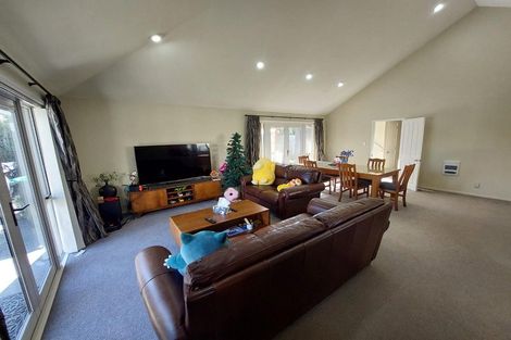 Photo of property in 10 Mcmahon Drive, Aidanfield, Christchurch, 8025