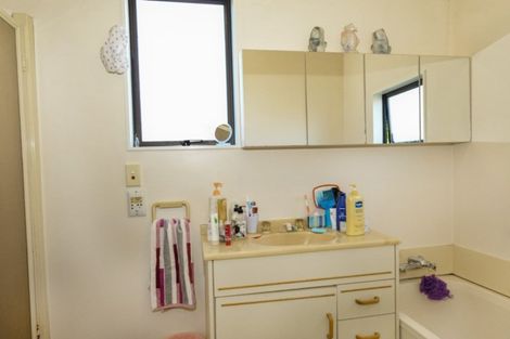 Photo of property in 555 Main North Road, Bay View, Napier, 4104