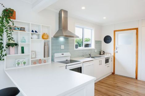 Photo of property in 26 Swansea Street, Hokowhitu, Palmerston North, 4410