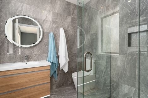 Photo of property in 21 Tararua Crescent, Otaki, 5512