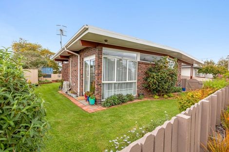 Photo of property in 65 Skerman Street, Marton, 4710