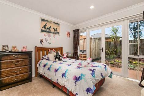 Photo of property in 31 Thomas Moore Place, Pukekohe, 2120