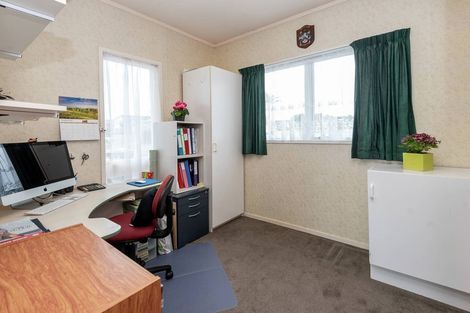 Photo of property in 99 Waller Avenue, Bucklands Beach, Auckland, 2012