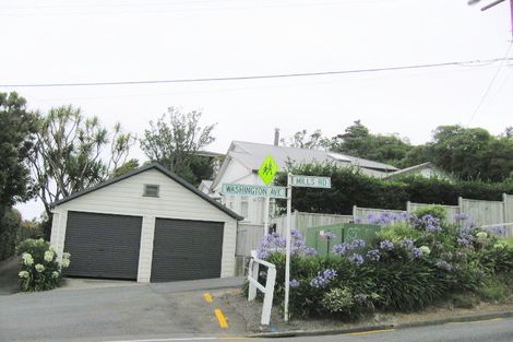 Photo of property in 1 Mills Road, Brooklyn, Wellington, 6021