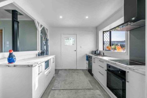 Photo of property in 65 Kilmarnock Street, Wallacetown, 9816