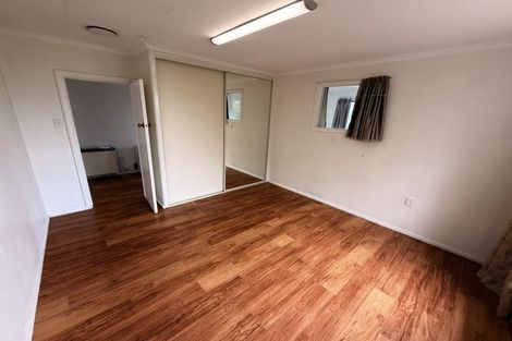 Photo of property in 8 Nyoli Street, Northcote, Christchurch, 8052