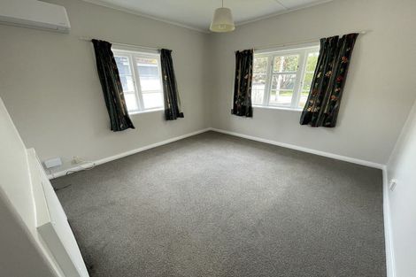 Photo of property in 8 Brook Street, Waiwhetu, Lower Hutt, 5010