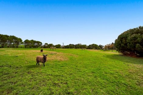 Photo of property in 203 Turangi Road, Motunui, Waitara, 4383