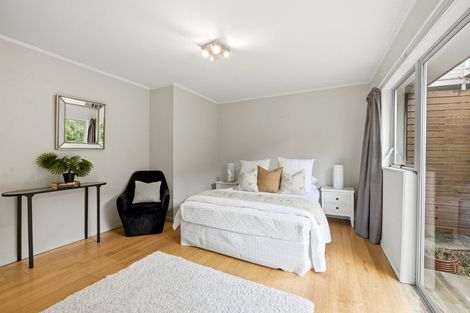 Photo of property in 15 Sartors Avenue, Northcross, Auckland, 0630