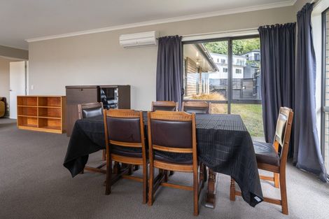 Photo of property in 36 Turriff Crescent, Kenepuru, Porirua, 5022