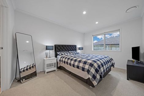 Photo of property in 16 Mark Ball Drive, Pokeno, 2402