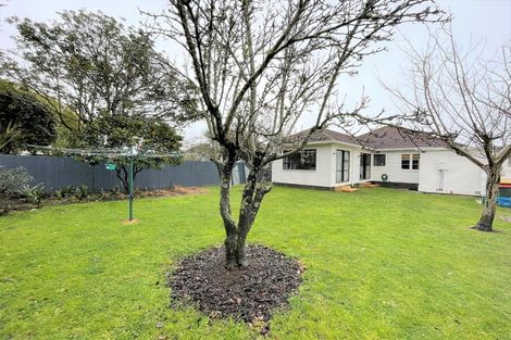 Photo of property in 18 Exeter Street, Brooklands, New Plymouth, 4310