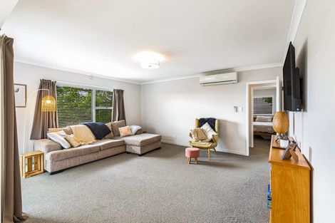 Photo of property in 4 Brunner Road, Glen Eden, Auckland, 0602
