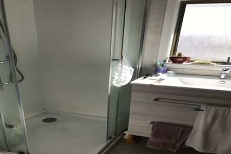 Photo of property in 2/164 Prince Regent Drive, Farm Cove, Auckland, 2012