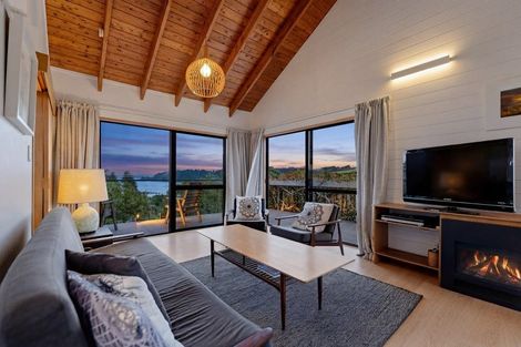 Photo of property in 29 Grand View Road, Leigh, 0985