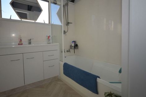 Photo of property in 2/506 Devonport Road, Tauranga South, Tauranga, 3112