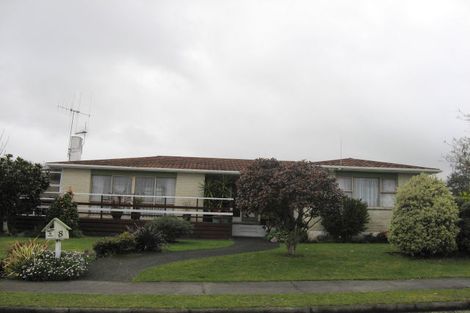 Photo of property in 8/8a Featherston Street, Levin, 5510