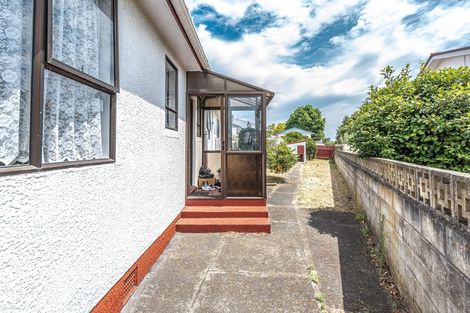 Photo of property in 28 Konini Street, Tawhero, Whanganui, 4501