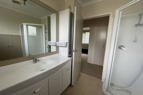 Photo of property in 2/3 Seine Road, Forrest Hill, Auckland, 0620