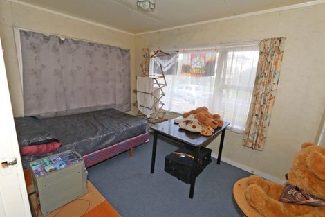 Photo of property in 135 Elizabeth Drive, Tokoroa, 3420