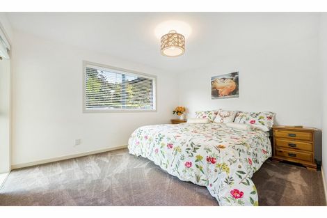 Photo of property in 23c West Lynn Road, Titirangi, Auckland, 0604