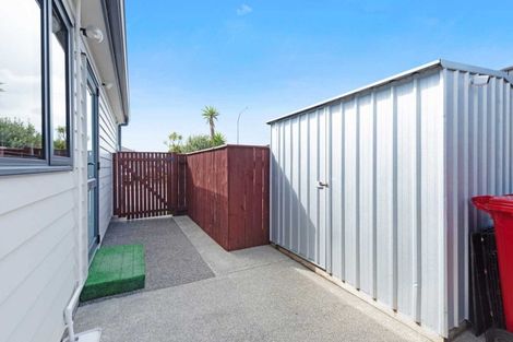 Photo of property in 58 Staithes Drive North, Whitby, Porirua, 5024