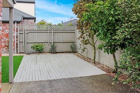 Photo of property in 46d Division Street, Riccarton, Christchurch, 8041