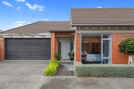 Photo of property in 33 Henley Green, Northwood, Christchurch, 8051