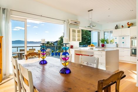 Photo of property in 29a Totara Street, Eastbourne, Lower Hutt, 5013