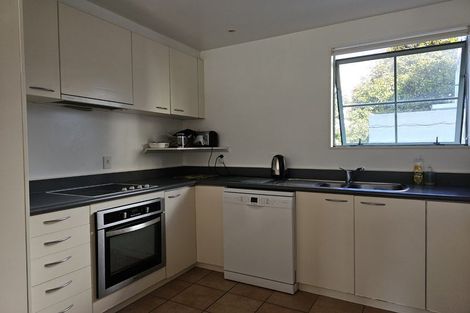 Photo of property in 6/28 Majoribanks Street, Mount Victoria, Wellington, 6011