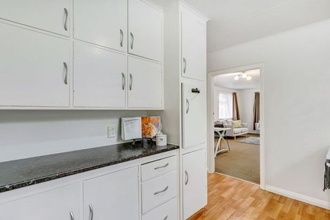 Photo of property in 14 Durham Street, Cannons Creek, Porirua, 5024