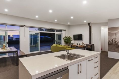 Photo of property in 246 Park Avenue, Waitarere Beach, Levin, 5510