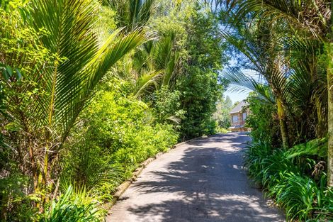 Photo of property in 251 Whitehills Road, Waitoki, 0994