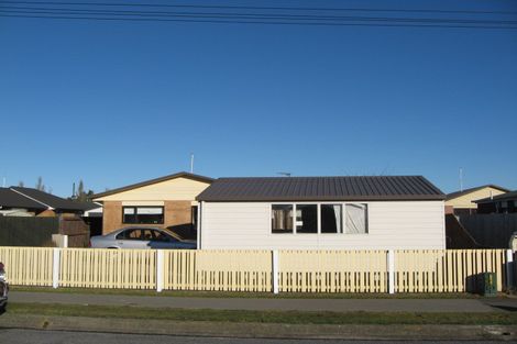 Photo of property in 2/35 Wilson Street, Islington, Christchurch, 8042