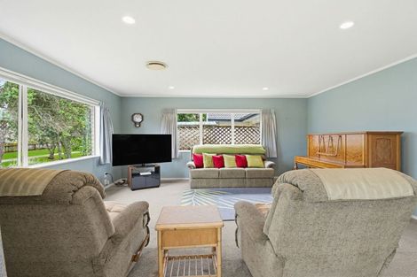 Photo of property in 19b Mcgowan Place, Orewa, 0931